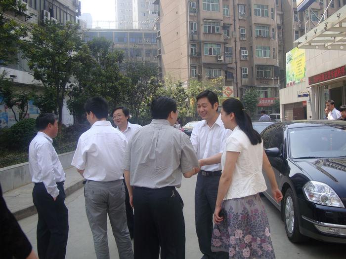 2010525113833505.jpg