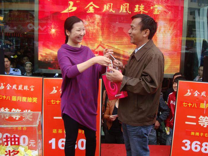 565a5c9e556ed.jpg 201110111452583.jpg